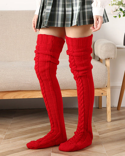 Warme Zopfstrick-Socken