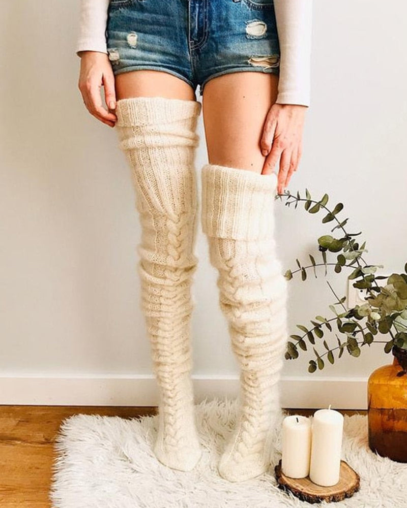 Warme Zopfstrick-Socken