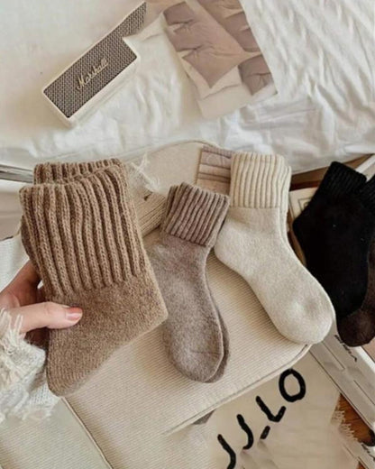Cozy Ribbed Fleece-Lined Crew Socks