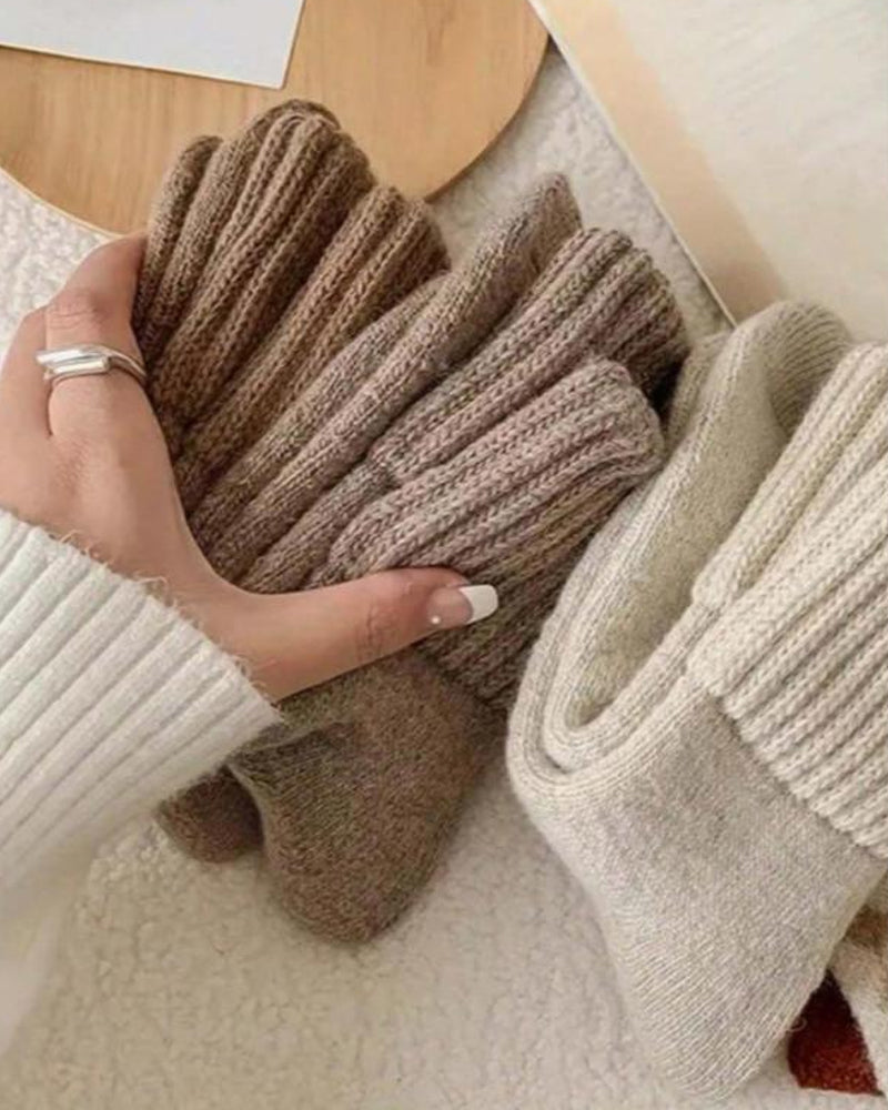 Cozy Ribbed Fleece-Lined Crew Socks
