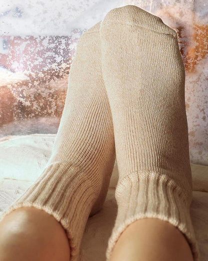 Cozy Ribbed Fleece-Lined Crew Socks