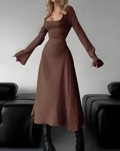 Robe Elegante Col Carre Lacee Ligne A