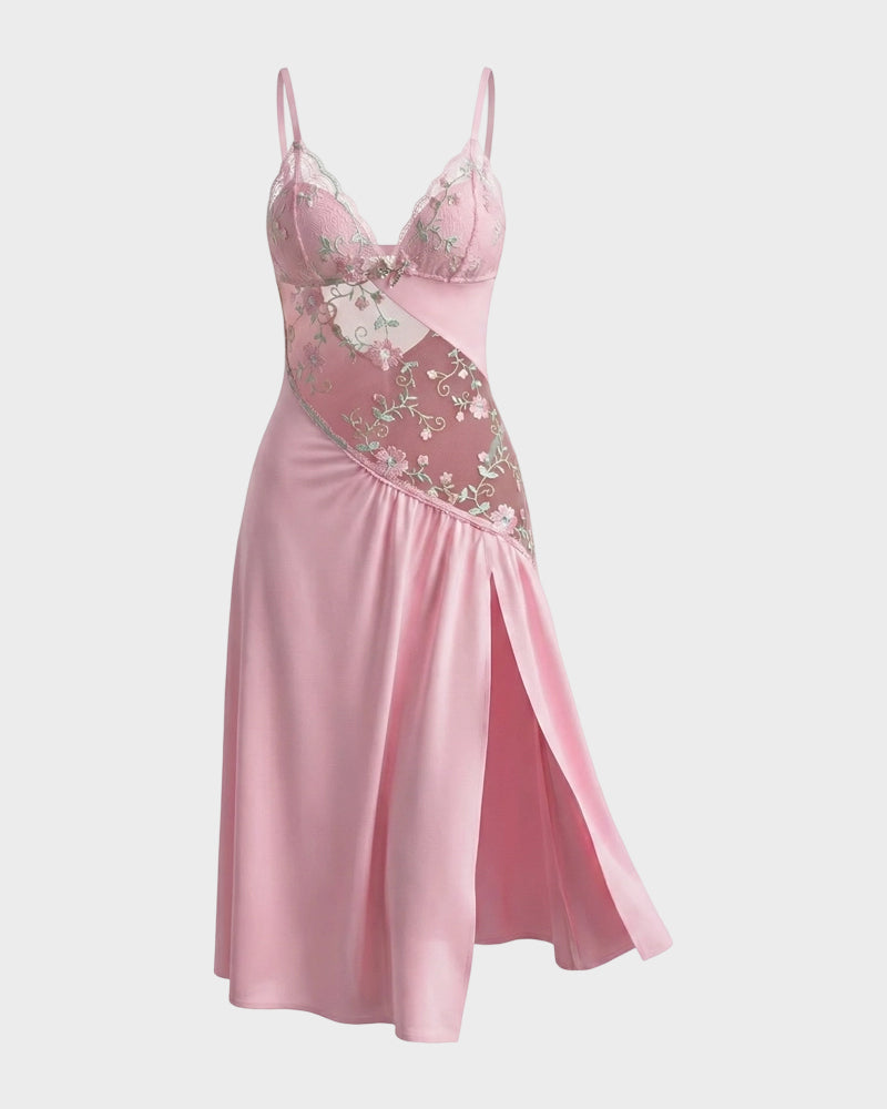 Transparenter Babydoll aus geblümtem Tüll