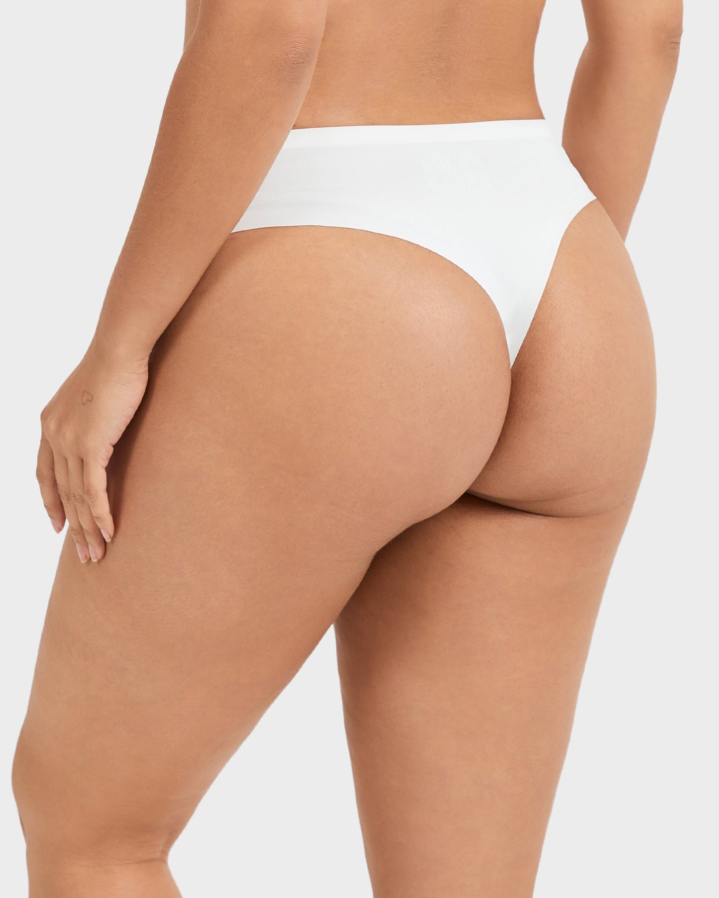 Nahtlose unsichtbare Komfort-Strings (5er-Pack)