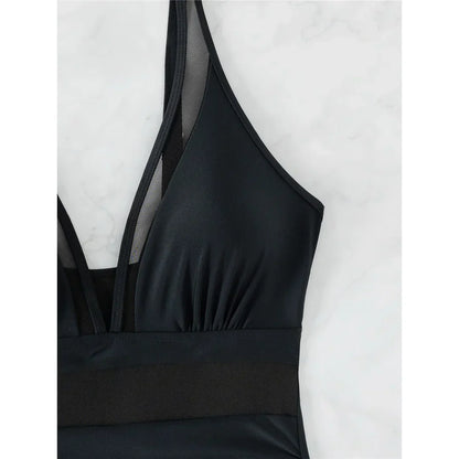 Figurformender Mesh-Badeanzug mit Bauch-weg-Effekt