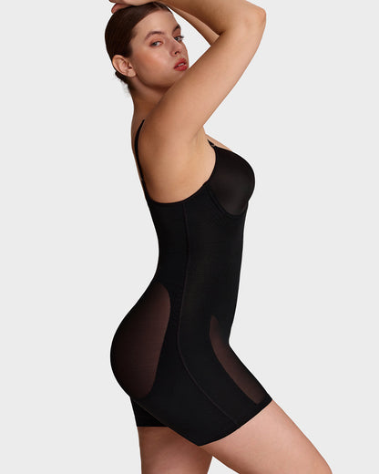 Nahtloser, formgebender Body