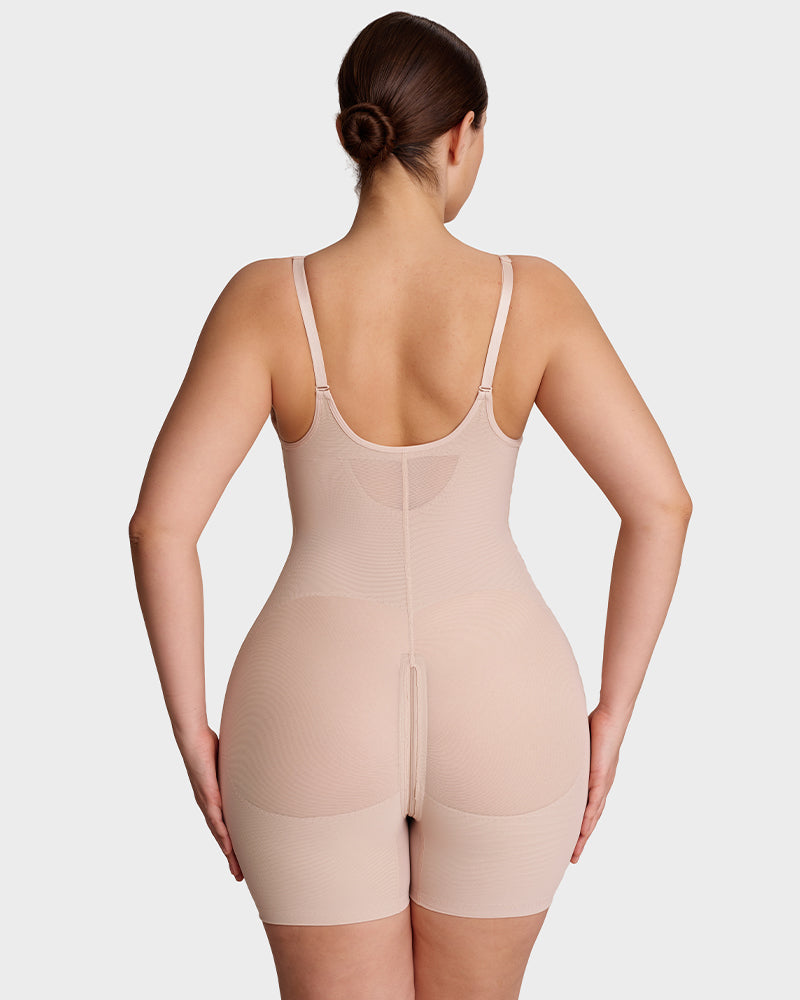 Nahtloser, formgebender Body