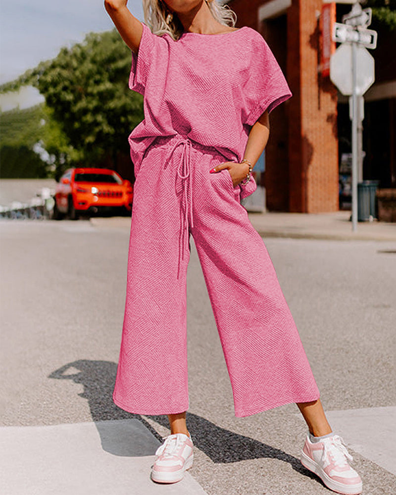 Zweiteiliges Loungewear-Set aus strukturierter Strickware mit Kordelzug