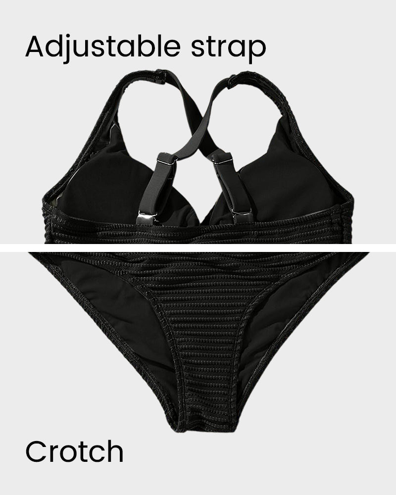 Texturierter High-Waist-Bikini mit Knotendetail vorne