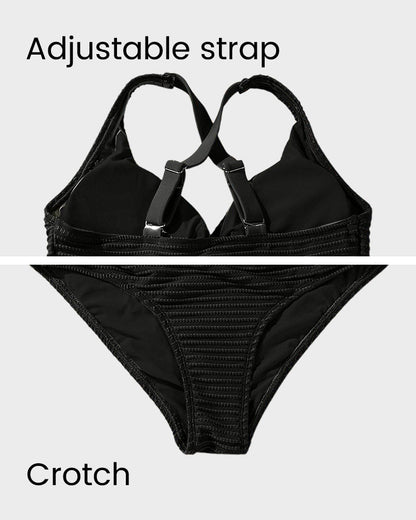 Texturierter High-Waist-Bikini mit Knotendetail vorne
