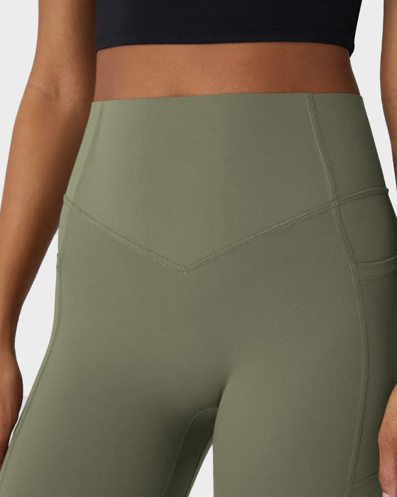 Sport-Leggings mit formendem Push-Up-Effekt und Taschen
