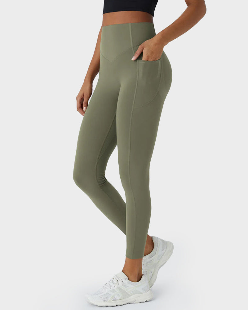 Sport-Leggings mit formendem Push-Up-Effekt und Taschen