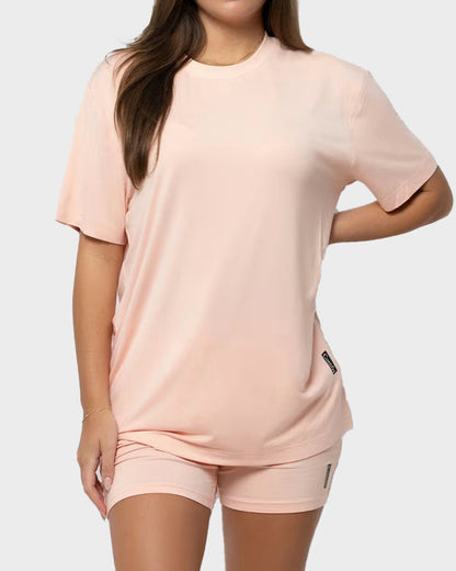 Ultraweiches Oversize-Lounge-Set aus T-Shirt & Shorts mit Taschen