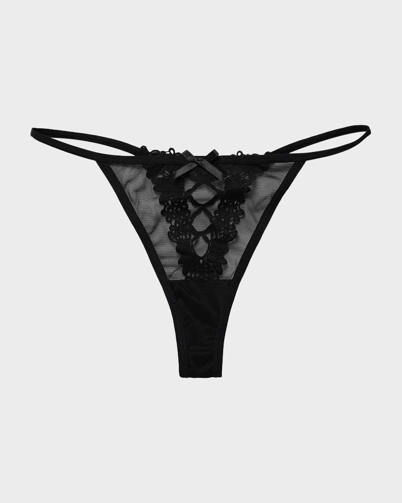 String in Spitze mit Bogenkante